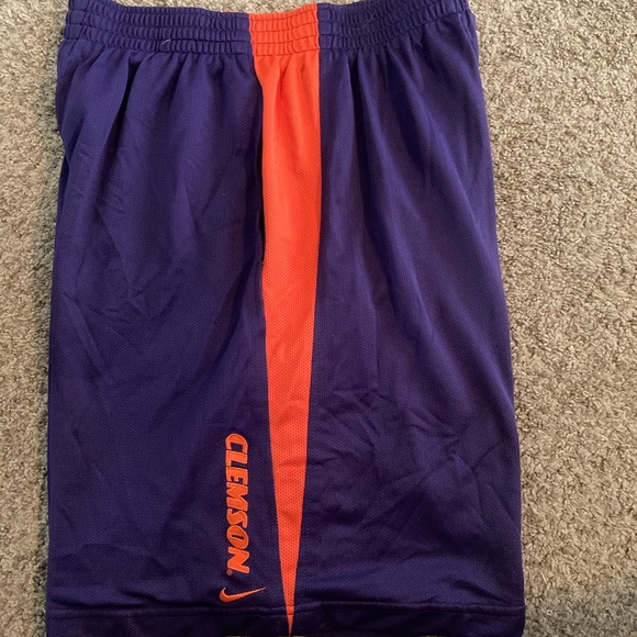 Nike Fit Clemson team shorts large - Picture 2 of 5